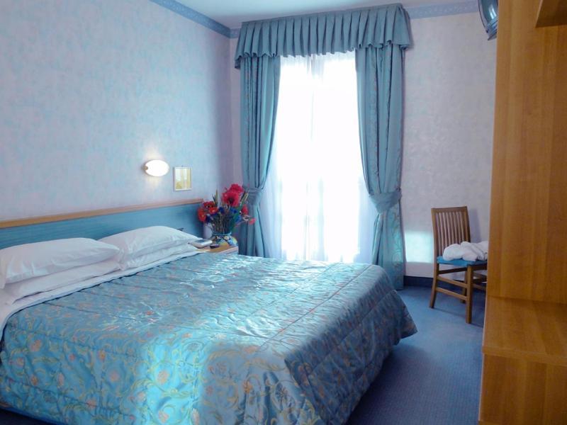 Hotel Sole - Limone Limone sul Garda Room photo
